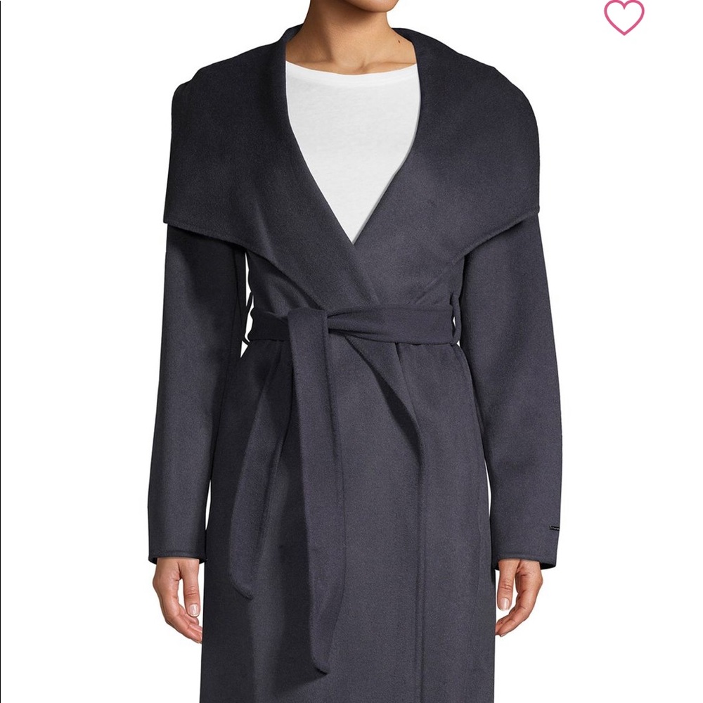 Tahari Ellie Coat “brand new”!